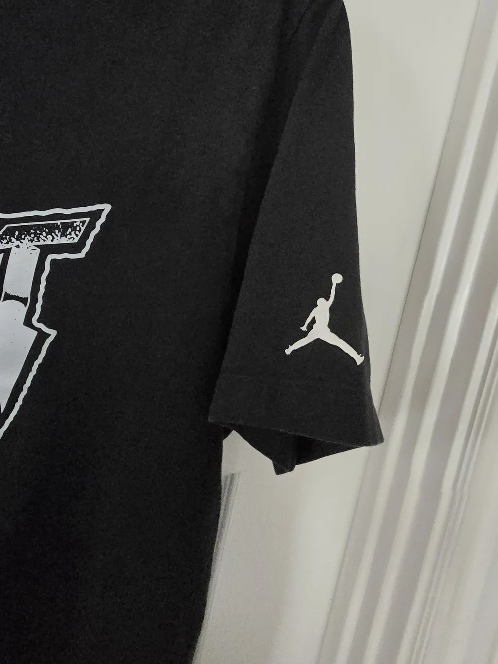 Nike Jordan Mens Take Flight T-Shirt Jumpman 100% Cotton Black Sail Size Large